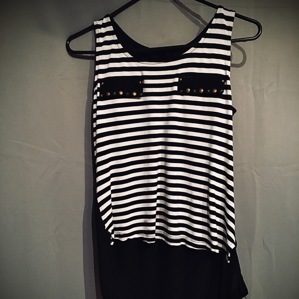 Women’s dress top